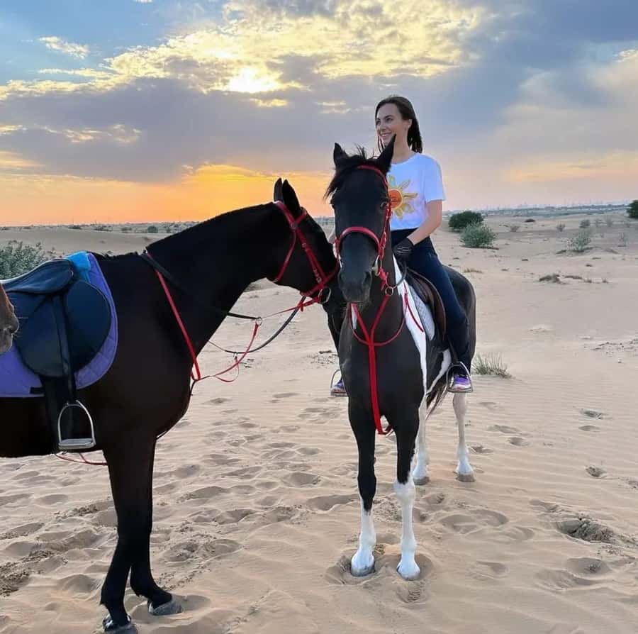 Doha : Arabian Horse Ride Experience With Pickup & Drop Off - Watching for foxes and gazelles