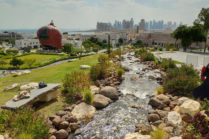 Doha City Tour: Guided Tour to Souq Waqif, Katara, Pearl Island - Pearl Island: modern Doha in a compact stop