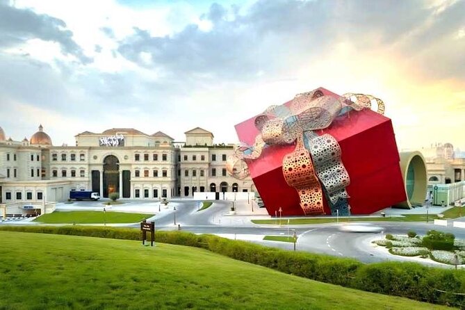 Doha : Combo Private City Tour & Half-day Desert Safari - The Pearl Island, polished and modern
