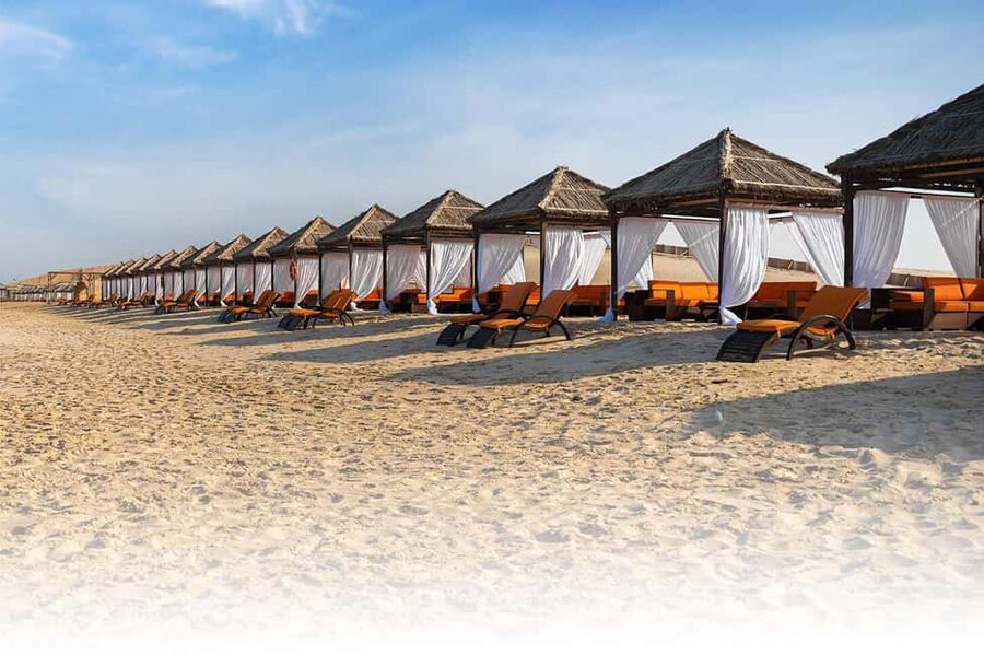 Doha: Overnight Desert Safari with Dinner and Breakfast - Dinner, bonfire, and a night under the stars