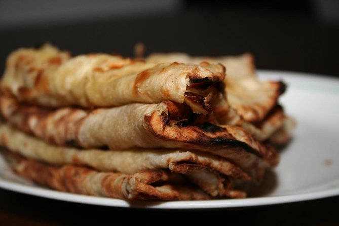 Doha: Pearl Island Food Tour – 7 Tastings, AC Vehicle - Viva Bahriya: a short waterfront pause