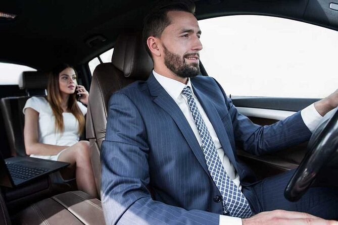 Doha, Qatar : Private Airport Transfer 24/7 - Family details that make arrival easier