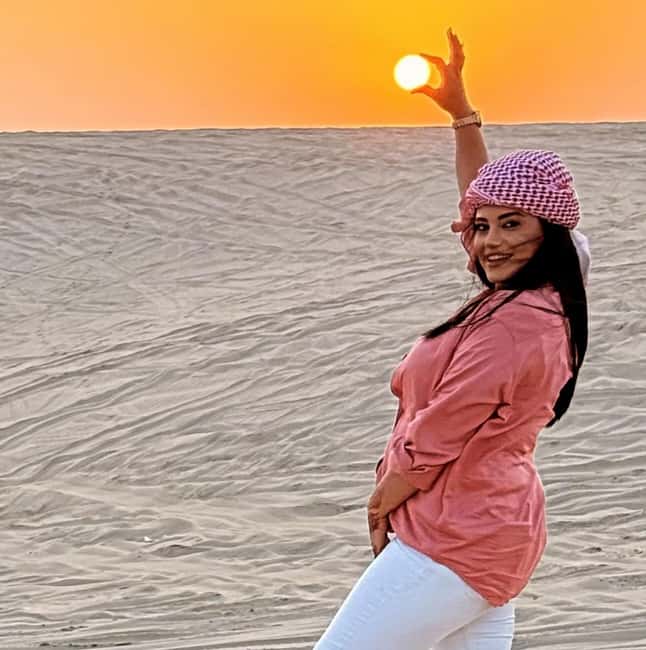 Doha Qatar : sealine adventure Camel Ride sandboard Sunset - Who should book this desert safari