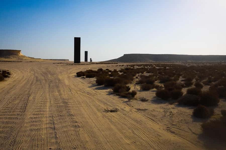 Explore Zekreet: Richard Serra Art & Mushroom Rock Wonders - A guide can shape the whole morning