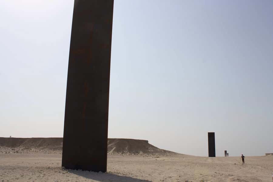 Explore Zekreet: Richard Serra Art & Mushroom Rock Wonders - What to bring and what to wear
