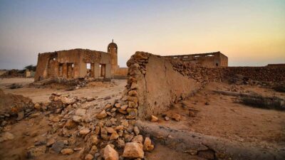 Day Trip to North And West Qatar With Pickup