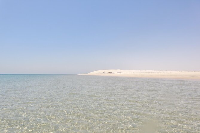Full Day Desert Safari Doha/dinner included - Sunset, photos, and the inland sea