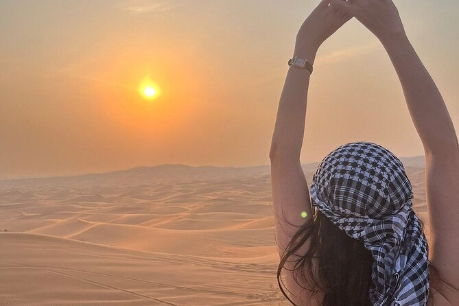 Fullday City Tour and Desert Safari with Camel Ride and SandBoard - The drive to Sealine and Mesaieed