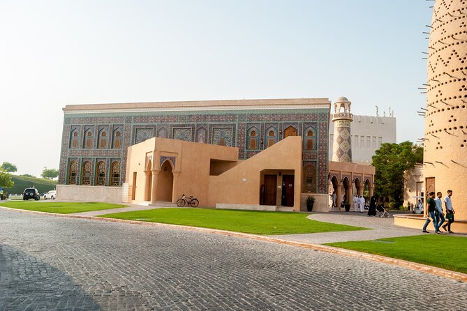 Half Day Doha City Tour with Lunch or Dinner - The Corniche, West Bay, and the changing skyline