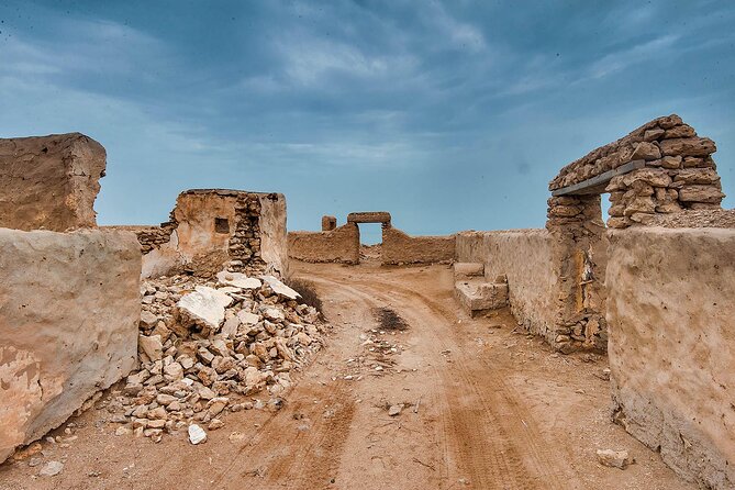 North of Qatar Tour - Lunch and the practical value of a private day