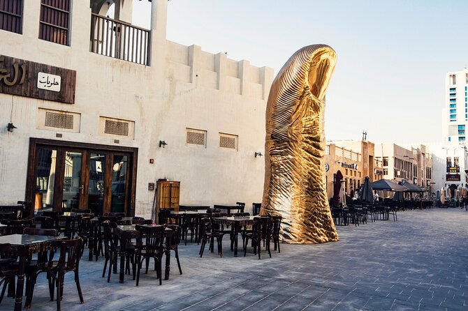 Private City Tour of Doha |Souq Wagif,Corniche,The pearl, Katara - The Pearl shows Doha’s modern side