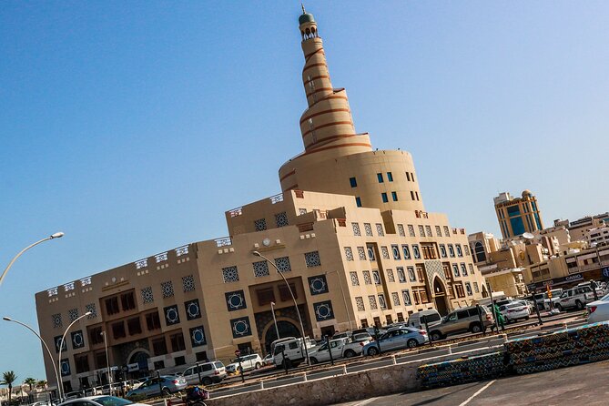 Private Souk Waqif with Lunch or Dinner Tour - Entering Souq Waqif’s restored market lanes