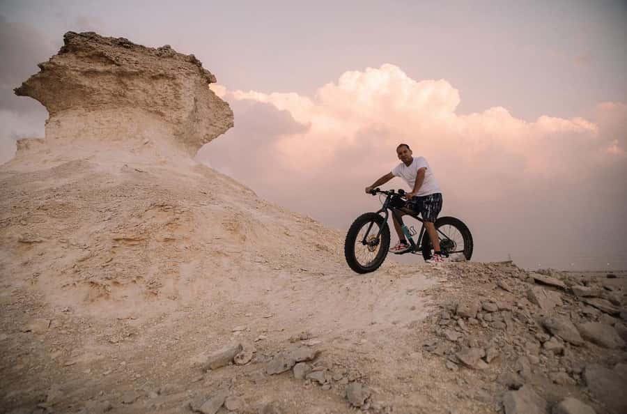 Qatar: Combo Tour of the North and West with Pickup - Timing, transport, and the pace of the day