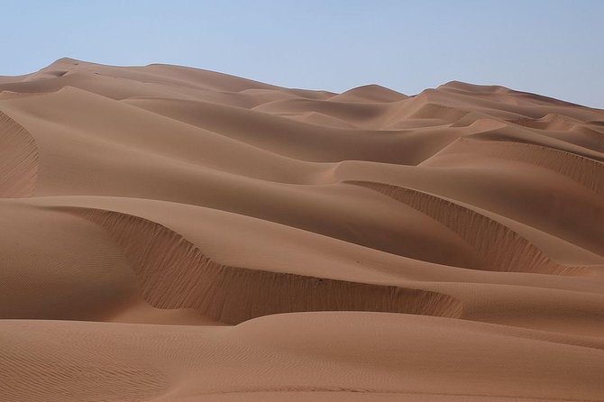 Qatar Desert Safari Adventure Experience . - Sealine Beach and the two-hour dune drive