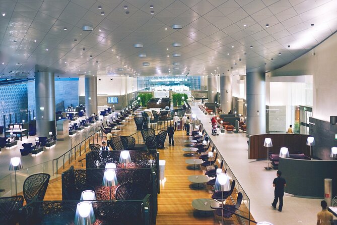 Qatar: Doha Hamad International Airport (DOH) Al Maha Lounge - A practical refuge during a long Doha connection