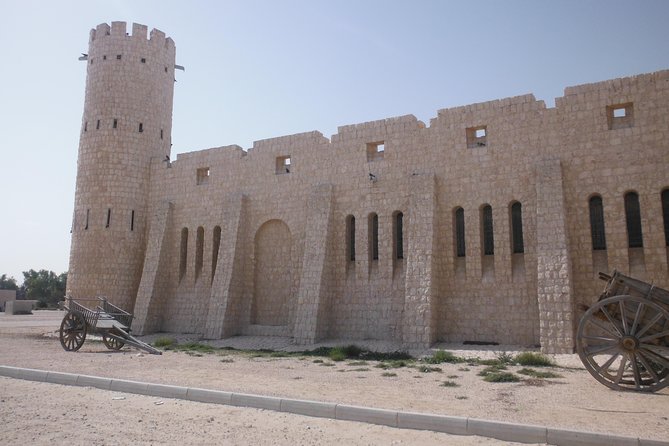 Qatar Museum Tour - Dress rules and small details that matter