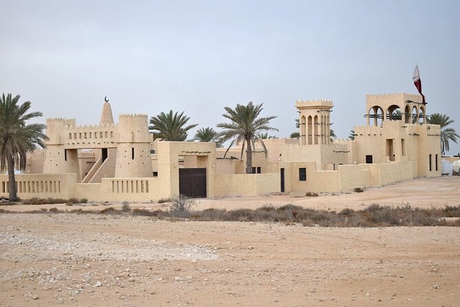 Qatar West Coast tour to Richard Serra Sculpture and Mushroom Rock Formation - Pickup, timing, and practical comfort