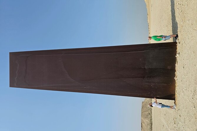 Qatar West Coast Zkreet Richard Sierra Camel Track Rock Formation - Should you book the Qatar west coast tour?