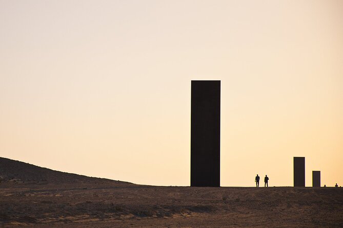 West Of Qatar, Mushroom Rocks, Camel Racing Track, Richard Serra - Who will enjoy this western Qatar outing