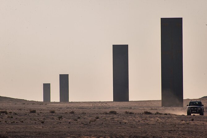 West Of Qatar Richard Serra sculpture, Mushroom Hills,Camel track - Timing, comfort, and practical details